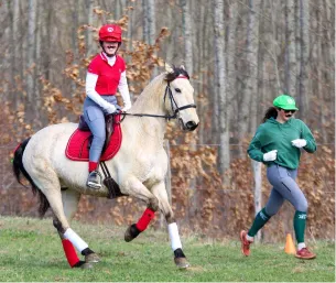 club équitation aux Pujols en Ariège 09