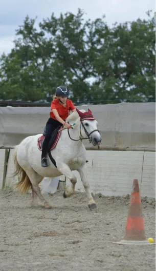 équitation aux Pujols en Ariège 09